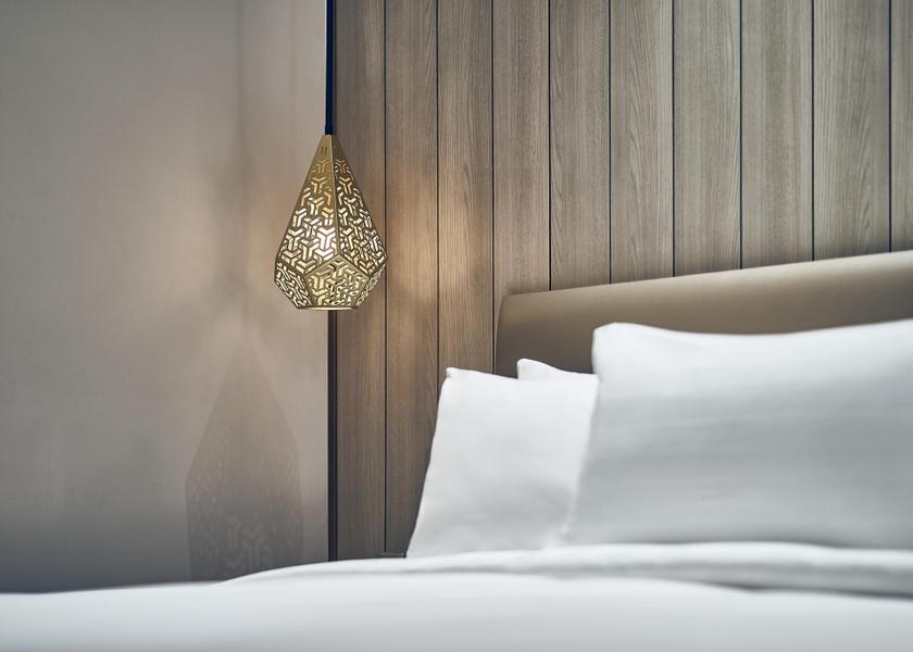  Singapore Superior Corner Room with 1 King Bed