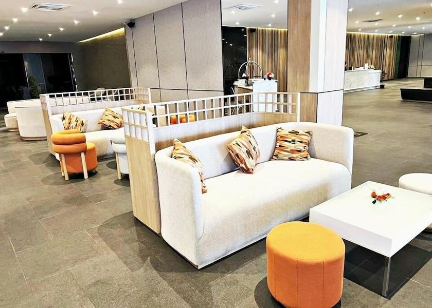 Samut Prakan Province Bang Phli Lobby sitting area