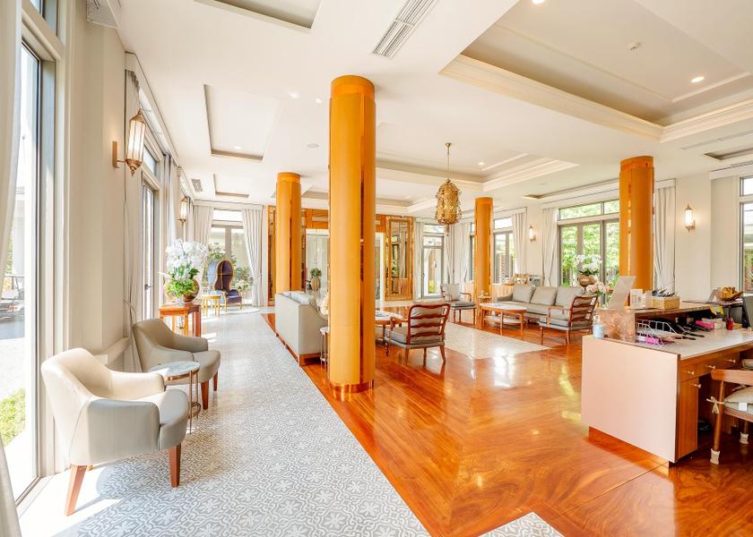 Chonburi Province Sattahip Lobby