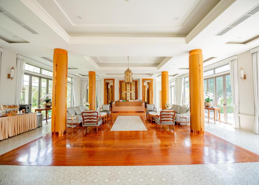 Chonburi Province Sattahip Lobby