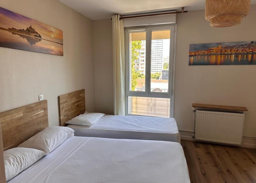 Île-de-France Aubervilliers Room