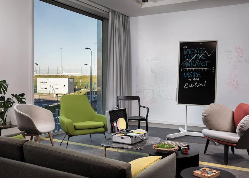 Île-de-France Roissy-en-France Meeting facility