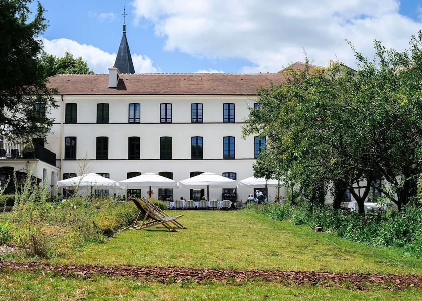 Île-de-France Issy-les-Moulineaux Meeting facility