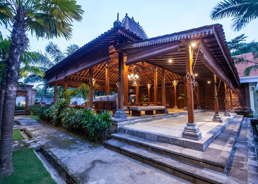 Bali Denpasar Exterior