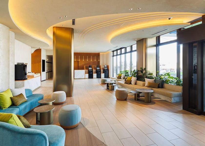 Chiba Chiba Lobby