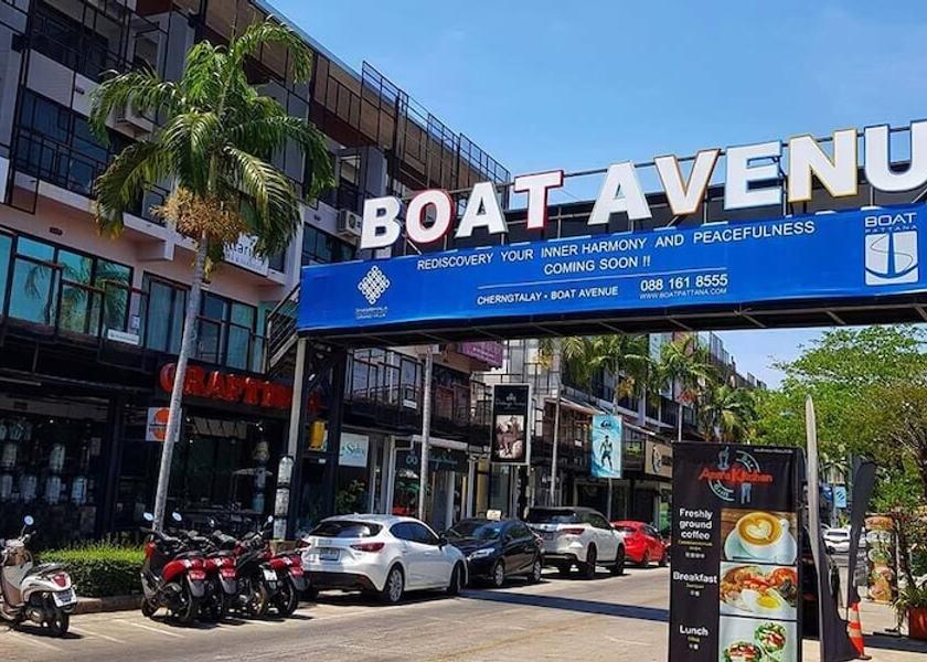 Phuket Province Choeng Thale Shopping mall