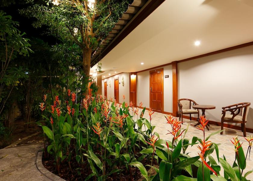 Phuket Province Choeng Thale Hallway