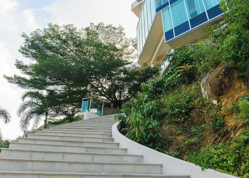 Phuket Province Ratsada Property entrance