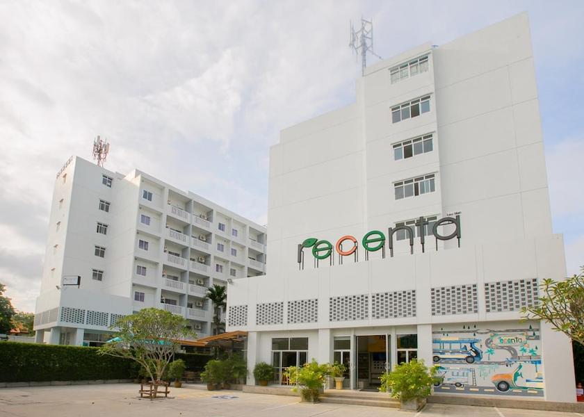Phuket Province Wichit Exterior
