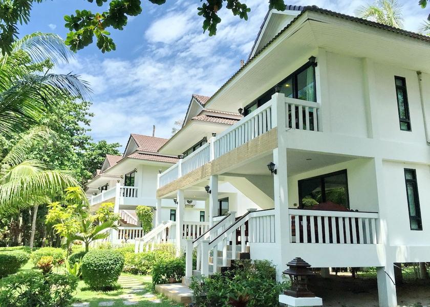Phuket Province Ko Racha Yai Room