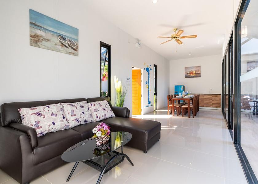 Phuket Province Rawai Room