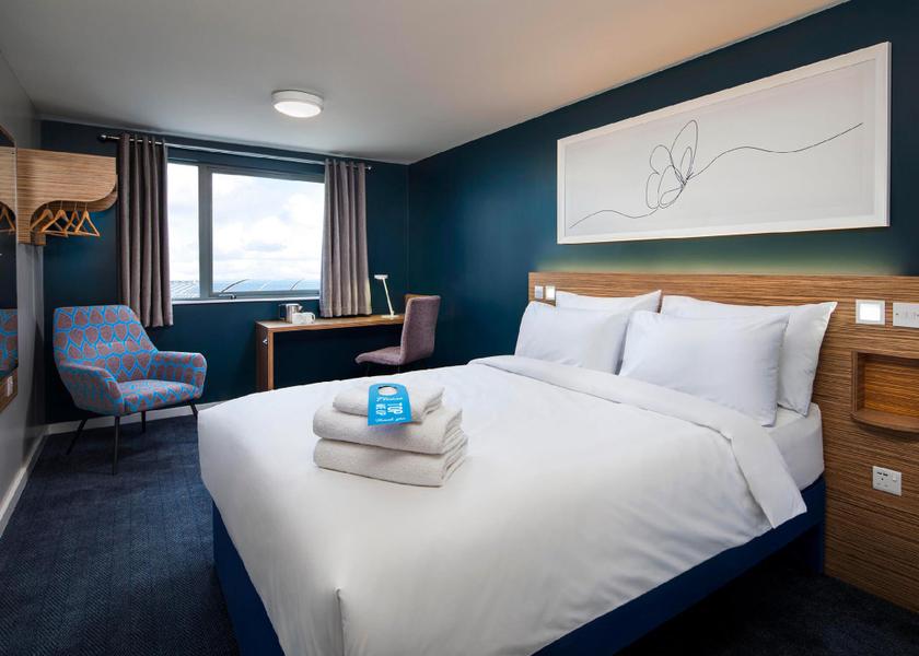England Egham Rooms