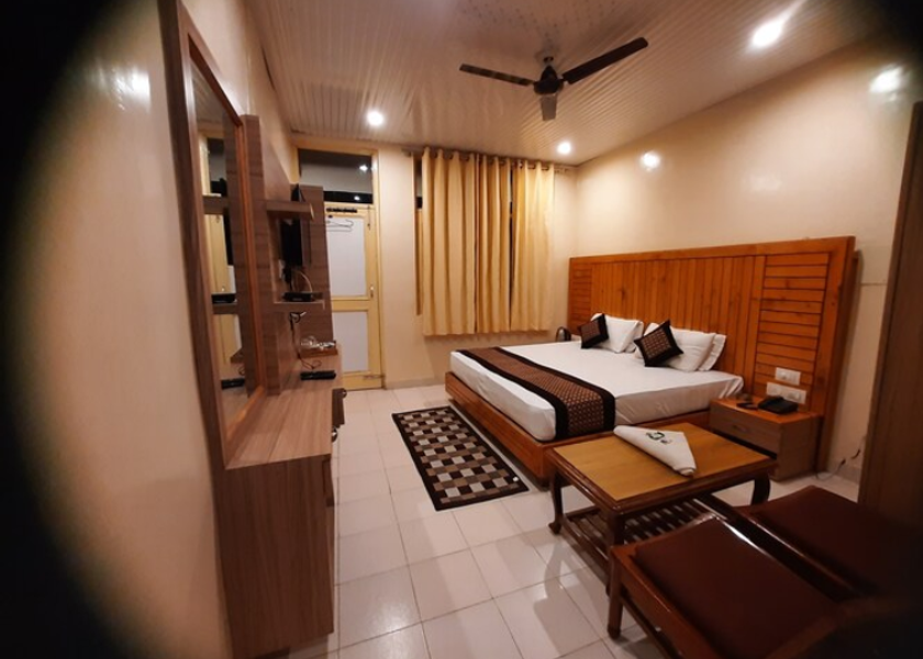 Himachal Pradesh Palampur Super Deluxe Room With Balcony