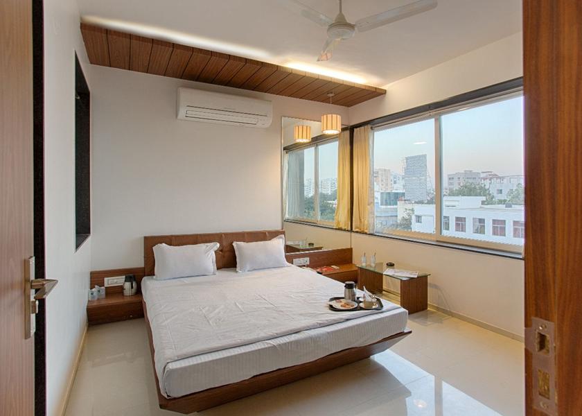 Gujarat Rajkot Super Deluxe Room