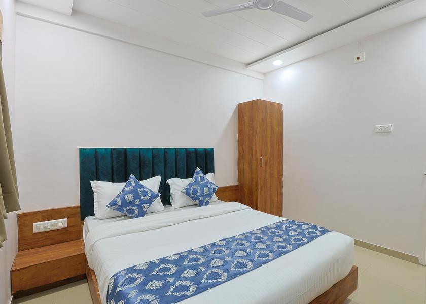 Gujarat Vadodara 1025