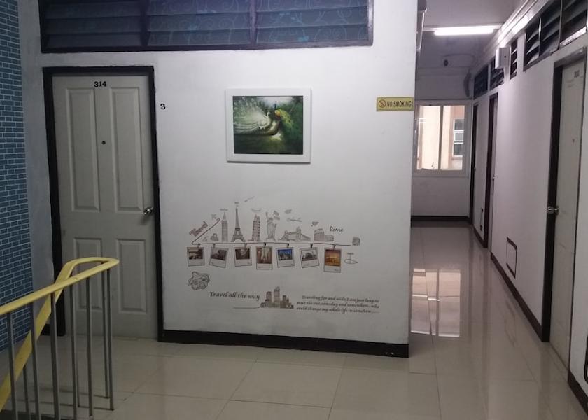  Lam Luk Ka Interior