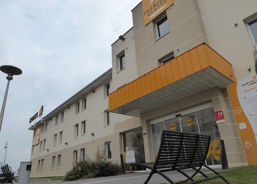 Île-de-France Le Mesnil-Amelot Exterior