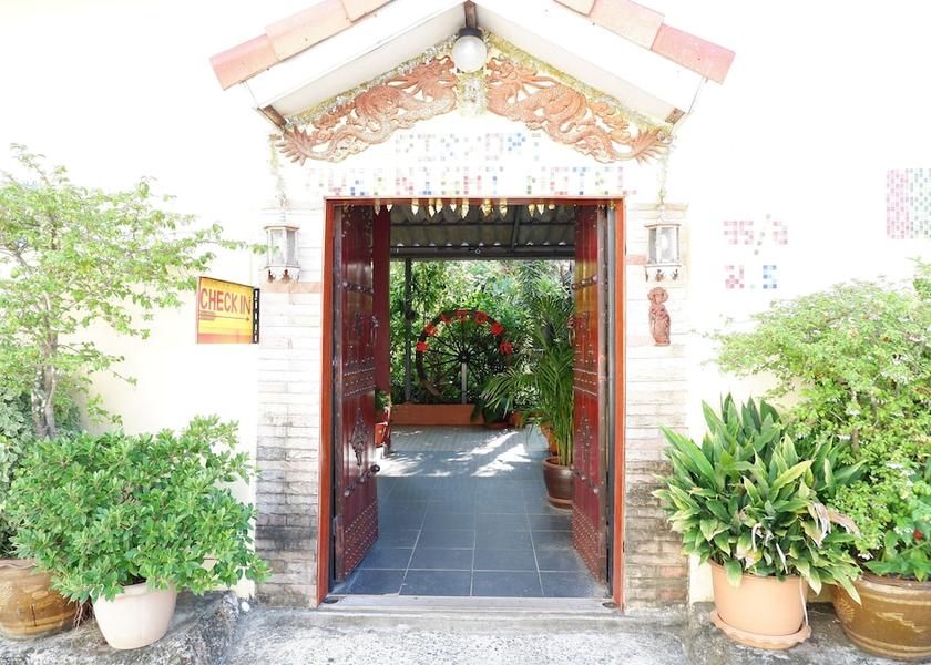 Phuket Province Mai Khao Property entrance