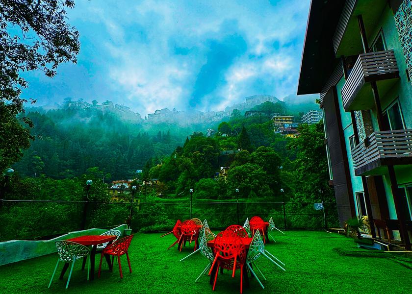 Uttarakhand Mussoorie Outdoors