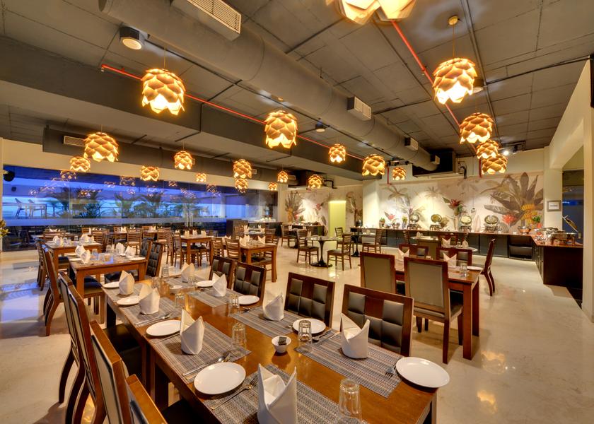 Maharashtra Vadgaon Food & Dining