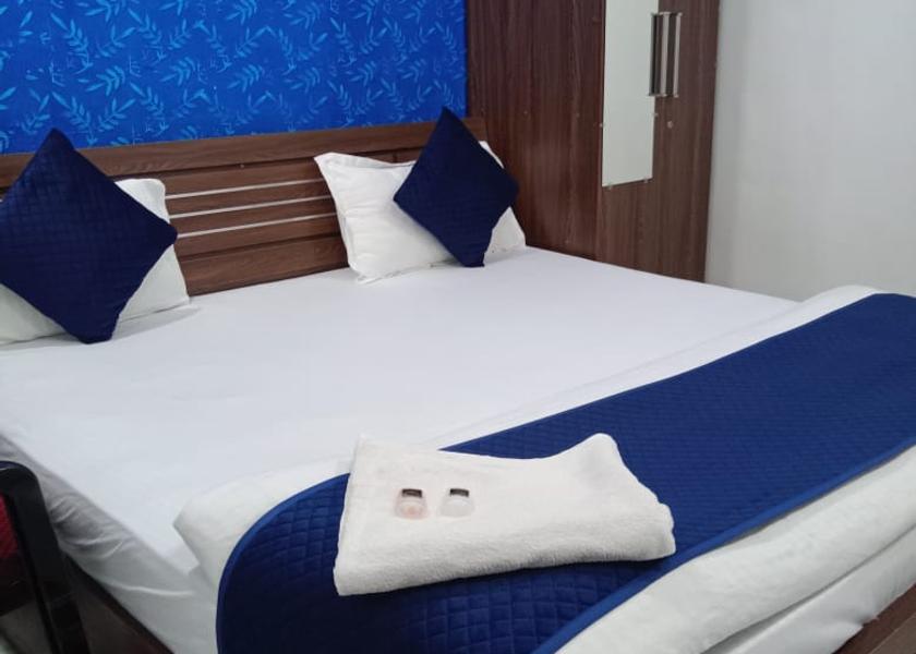 Uttar Pradesh Raebareli AC Room