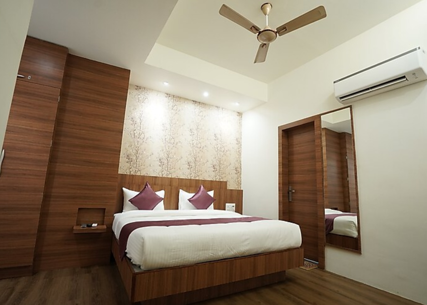 Haryana Hisar Deluxe Room
