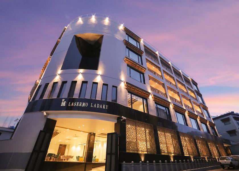 Ladakh Leh Hotel facade