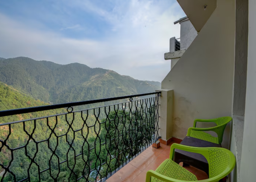 Himachal Pradesh Dalhousie Super Deluxe