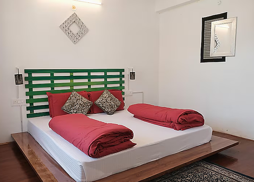 Himachal Pradesh Dharamshala Deluxe Room With Balcony
