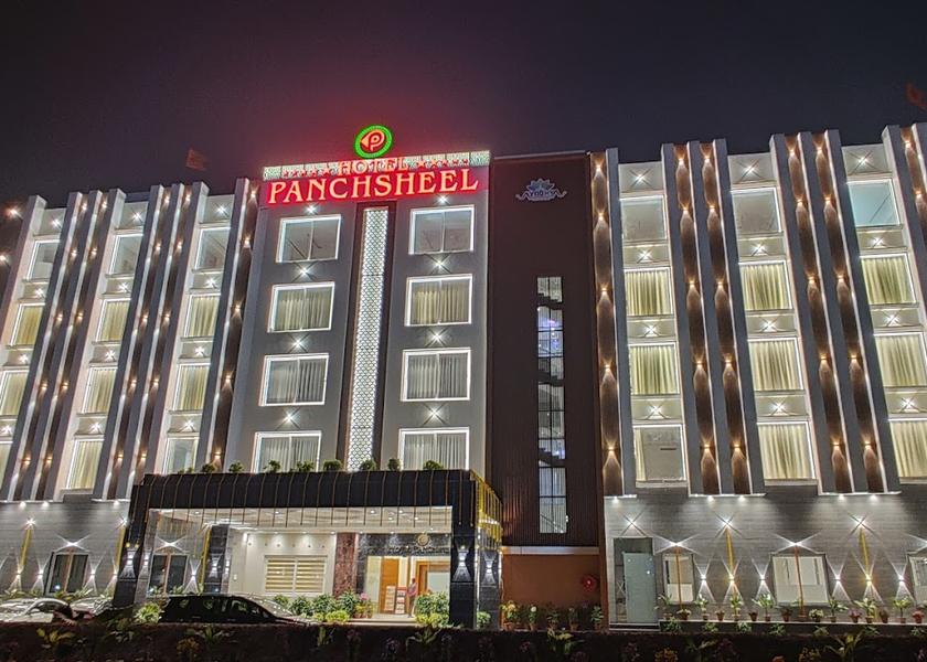 Uttar Pradesh Ayodhya Hotel Exterior