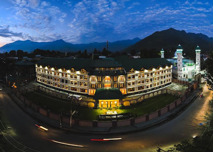 Jammu and Kashmir Srinagar Hotel Exterior