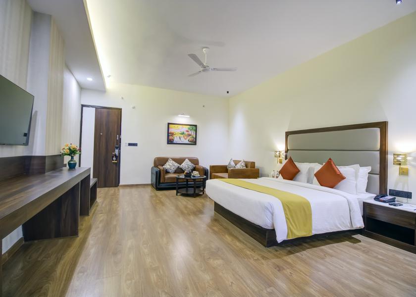 Jharkhand Jamshedpur Club Room