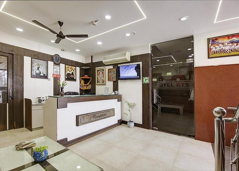 Delhi Delhi Public Areas
