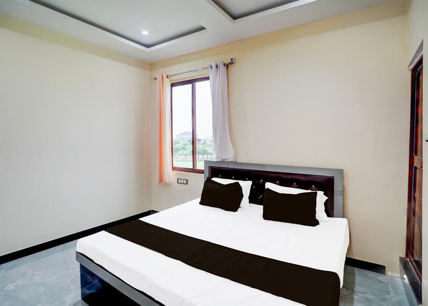 Uttar Pradesh Fatehpur Room