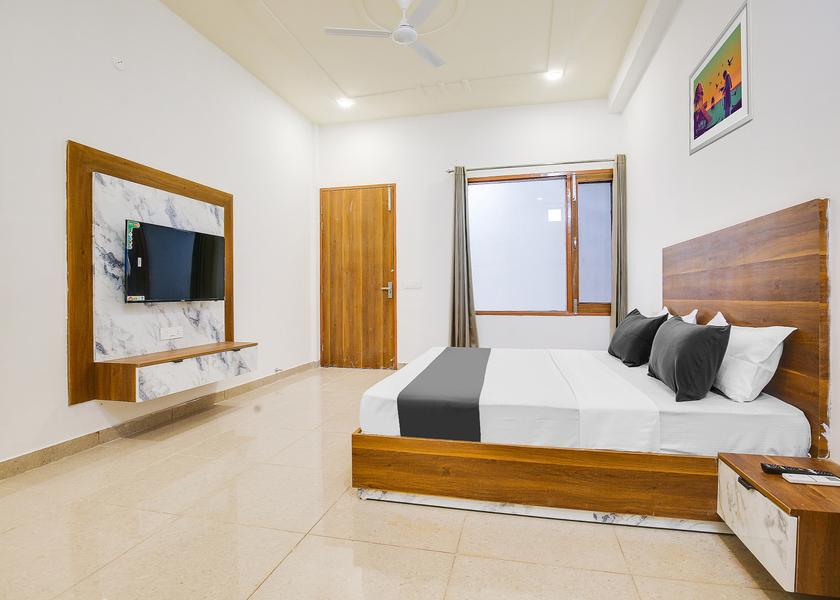 Punjab Ludhiana Room