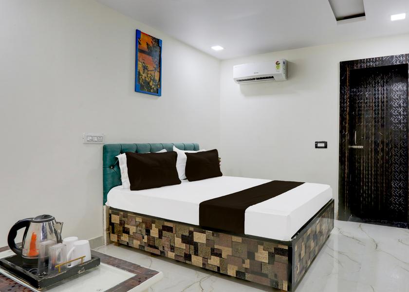 Haryana Hisar Room