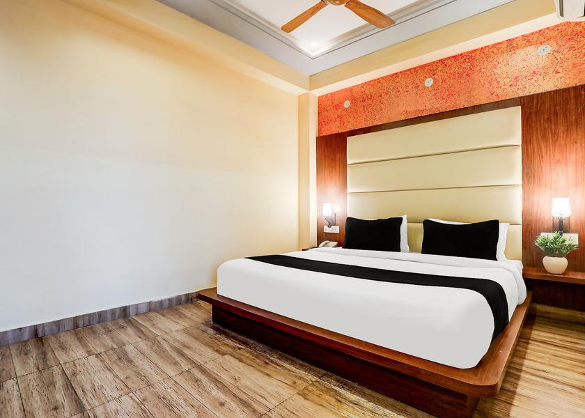 Uttarakhand Dehradun Room