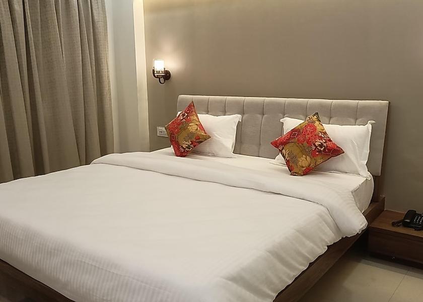Gujarat Vapi Deluxe Room