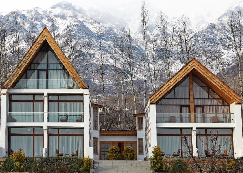 Jammu and Kashmir Srinagar Hotel Exterior