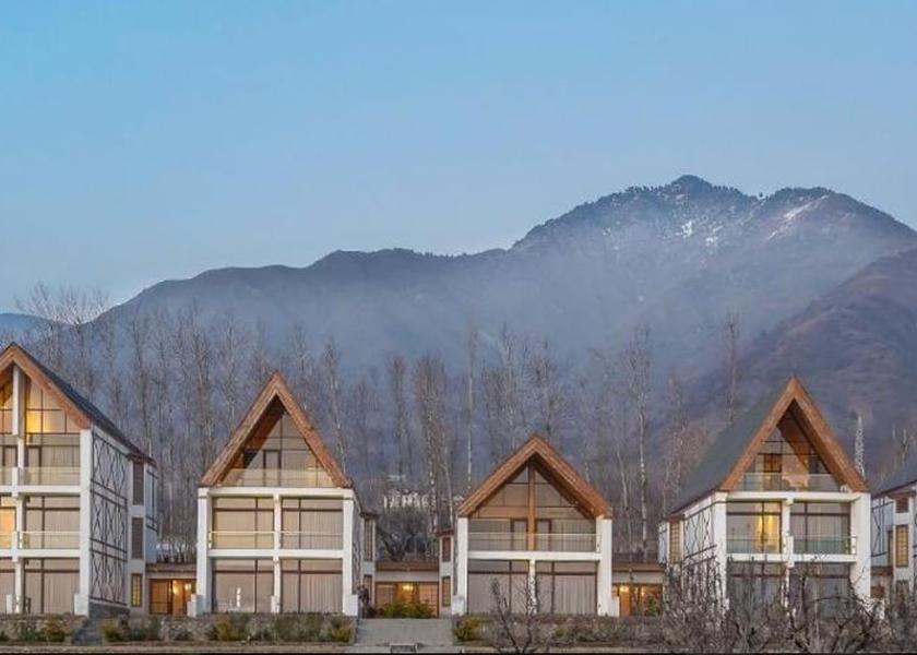 Jammu and Kashmir Srinagar Hotel Exterior