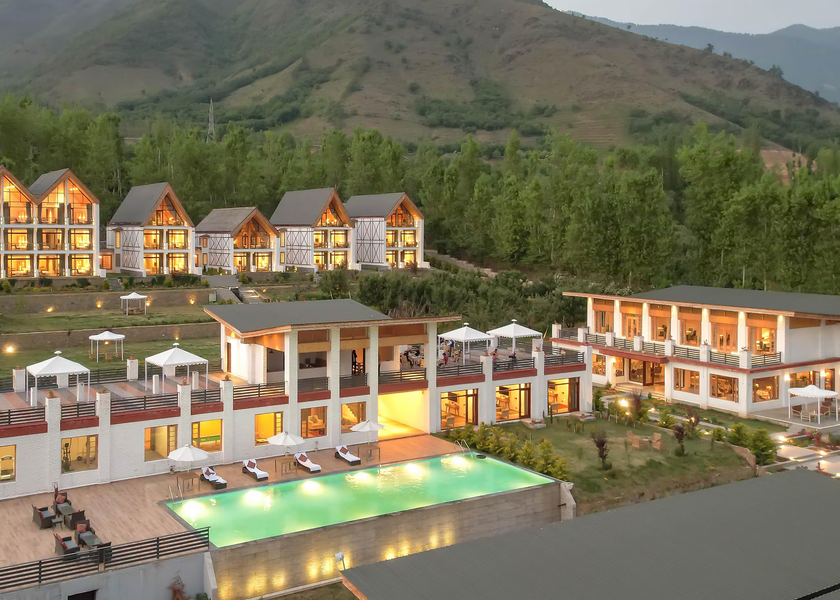 Jammu and Kashmir Srinagar Hotel View