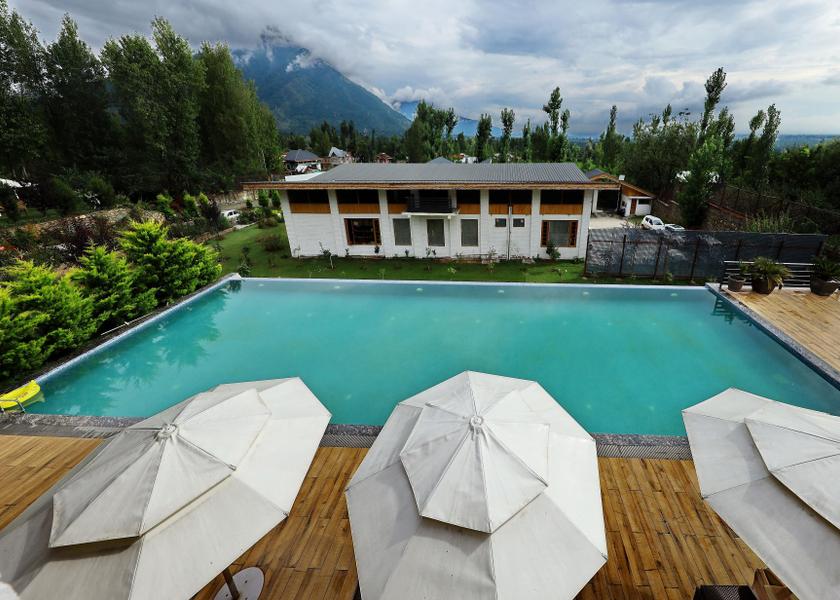 Jammu and Kashmir Srinagar Pool