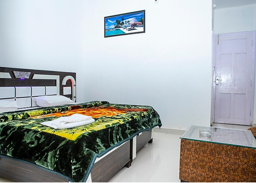 Himachal Pradesh Khajjiar Room Silver ( Non View )