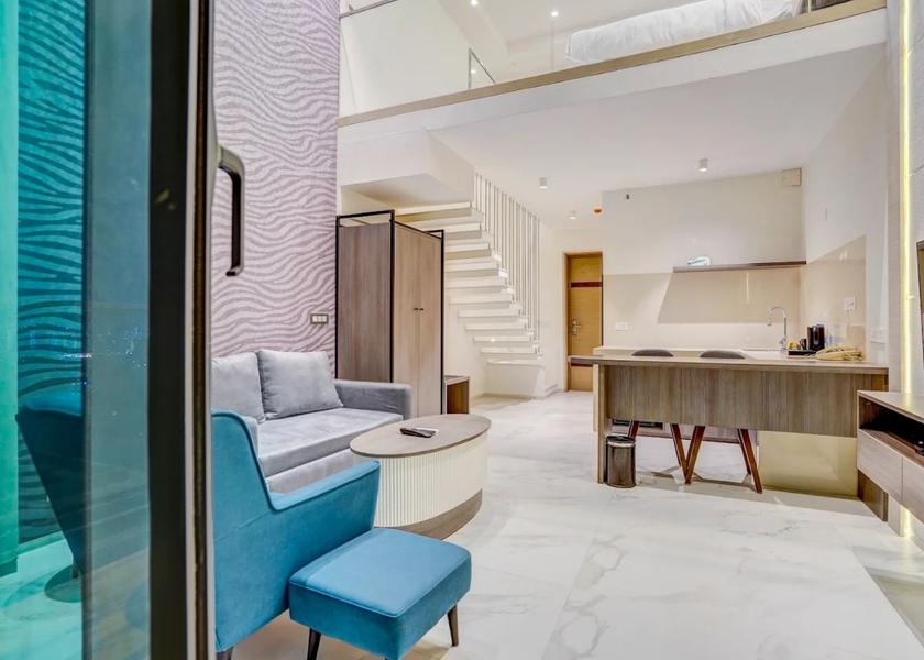 Haryana Gurugram SUNDAY SUITE  WITH BALCONY
