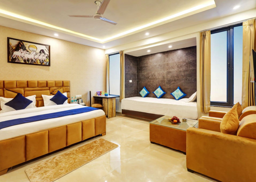 Uttar Pradesh Noida Executive Room with Welcome Kit