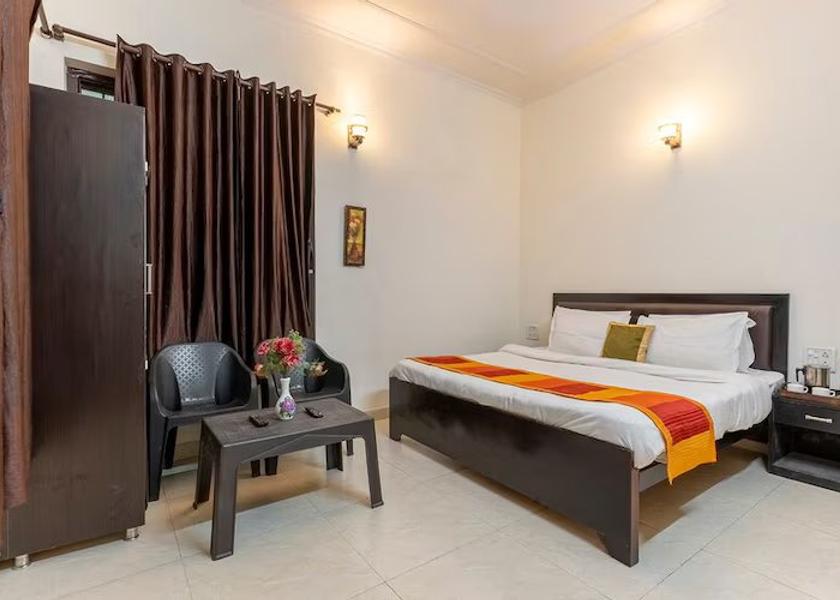 Uttarakhand Bhimtal Suite Room With Balcony & Lake View