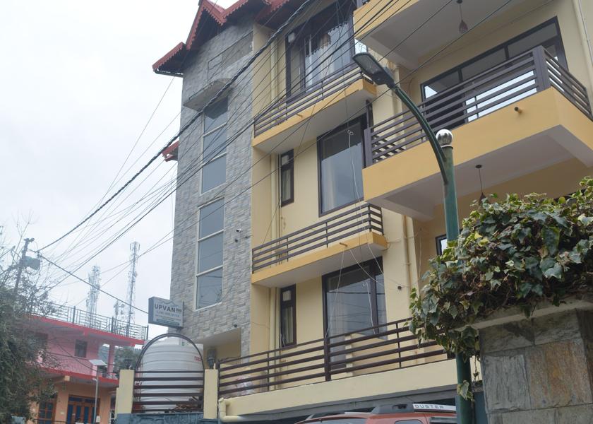 Uttarakhand Bhimtal Hotel Exterior