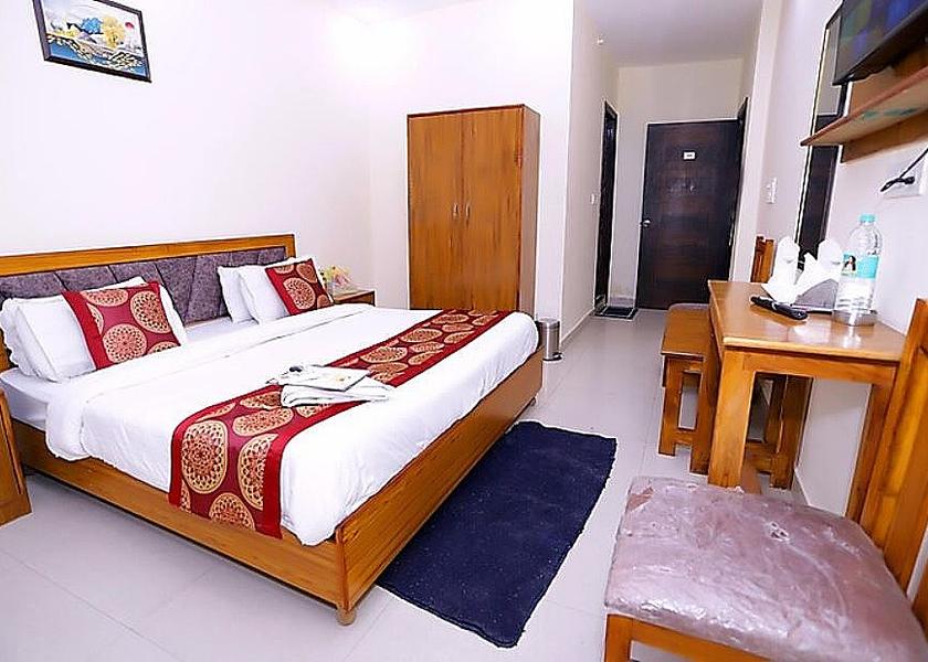 Uttar Pradesh Noida Deluxe Room