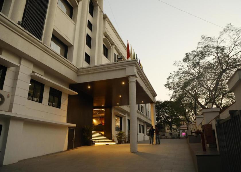 Maharashtra Jalgaon Public Areas