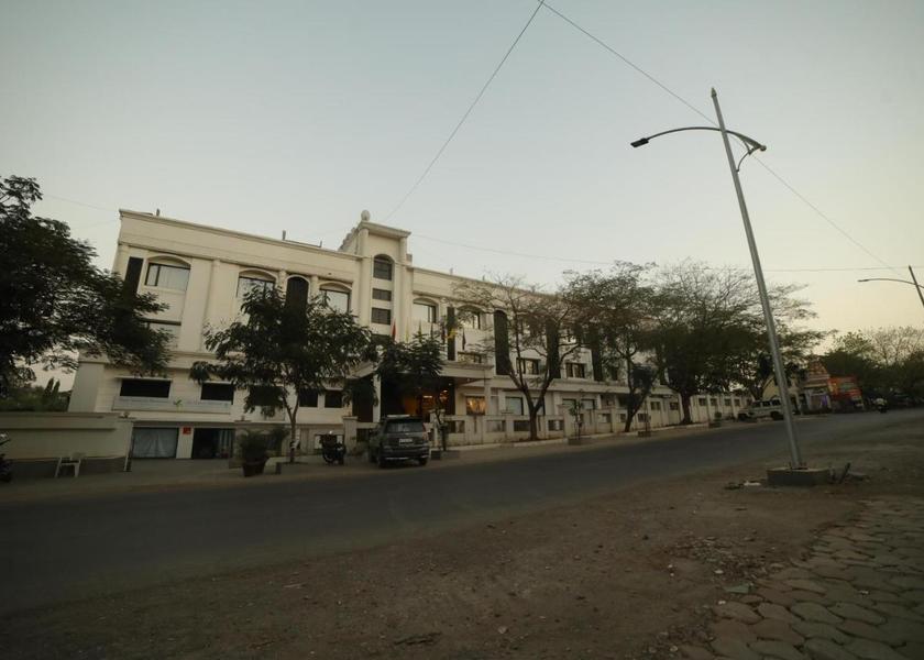 Maharashtra Jalgaon Public Areas